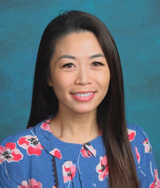 Sandra Lee staff photo