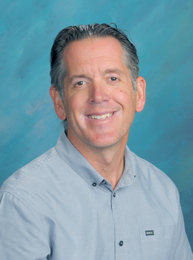 tuttle_doug.jpg